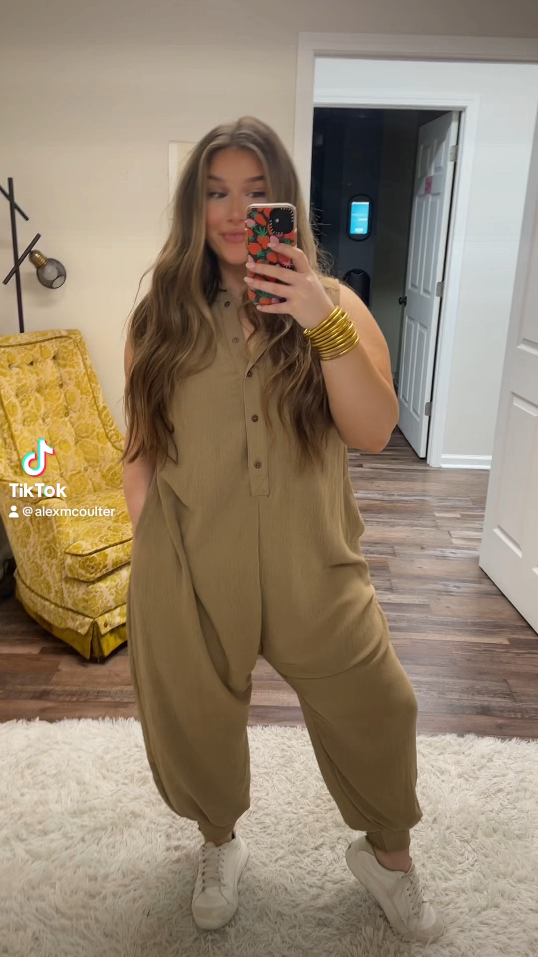 My midsize, size 12 try on!!! Everything except accessories are from Copperpennyboutique.com (it won’t let me link it)!!!

First outfit - in size medium (honestly could’ve done the small)
Second outfit - size large
Third outfit - size large
Fourth outfit - size large 
#midsize #size12 #size12tryon #plussize #curvy #curvyouffits #curvytryon #curvyoutfits #midsizeoutfits #size12jumpsuits #size12dresses 

#LTKmidsize #LTKplussize #LTKfindsunder100