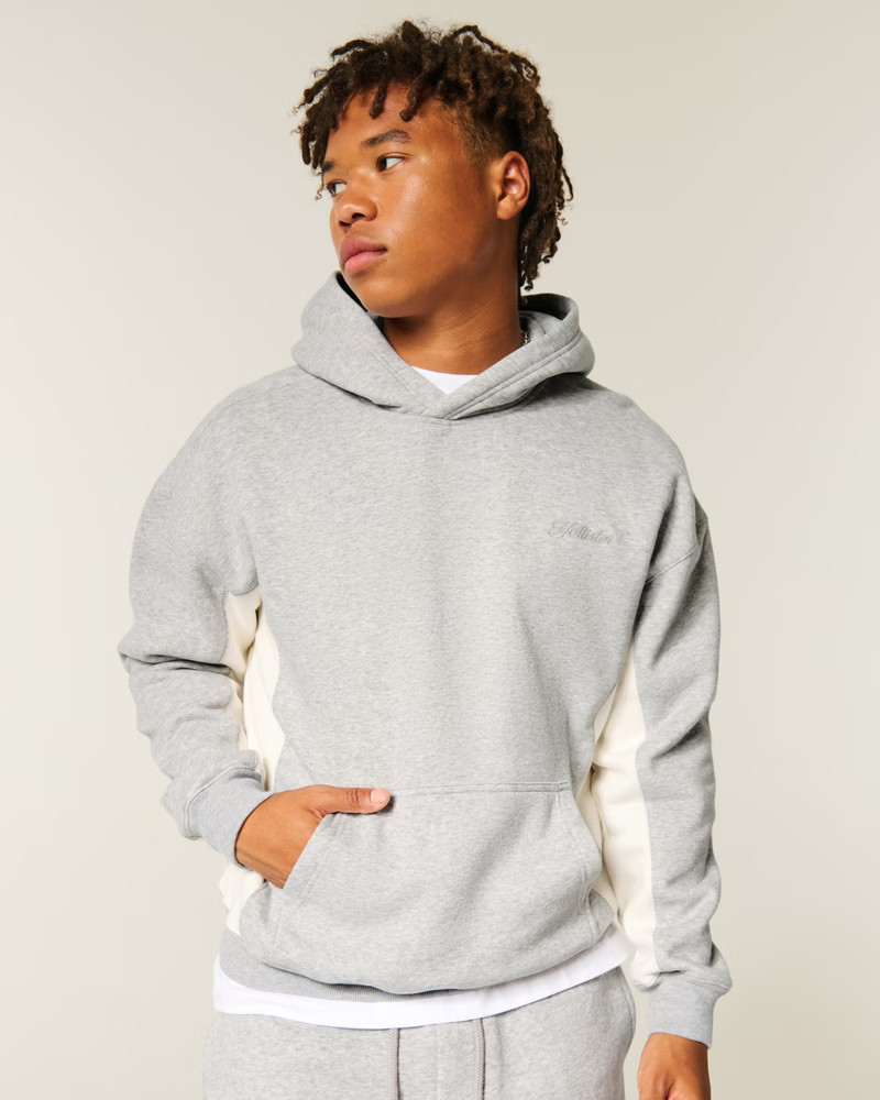 Boxy Hoodie | Hollister (US)
