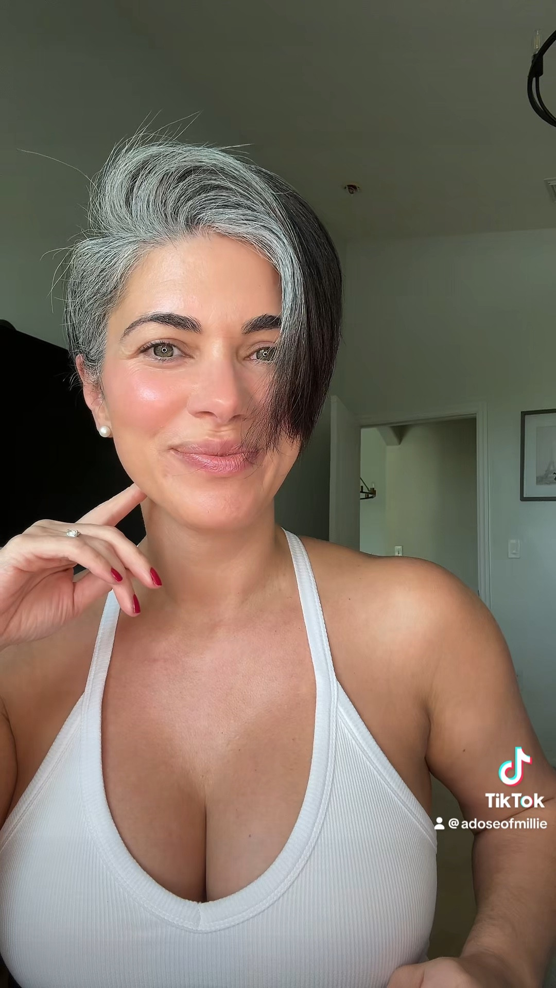 Sleek hair on the go with this cordless hair straightener brush! 


#LTKStyleTip #LTKBeauty #LTKTravel