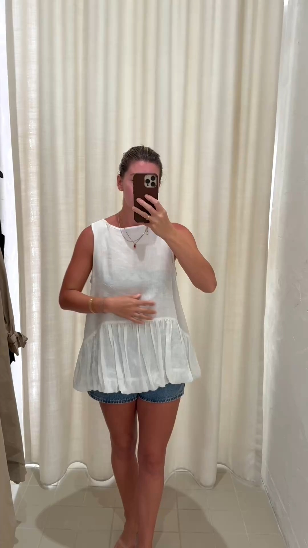 I’m in a size 10 true to size

#LTKaustralia #LTKspring #LTKsummer