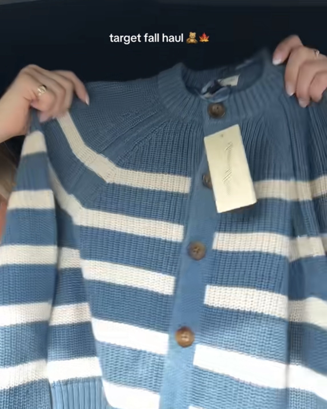 TikTok 9/5: striped universal threads target cardigan size XS

#LTKgrwm #LTKootd #LTKSeasonal