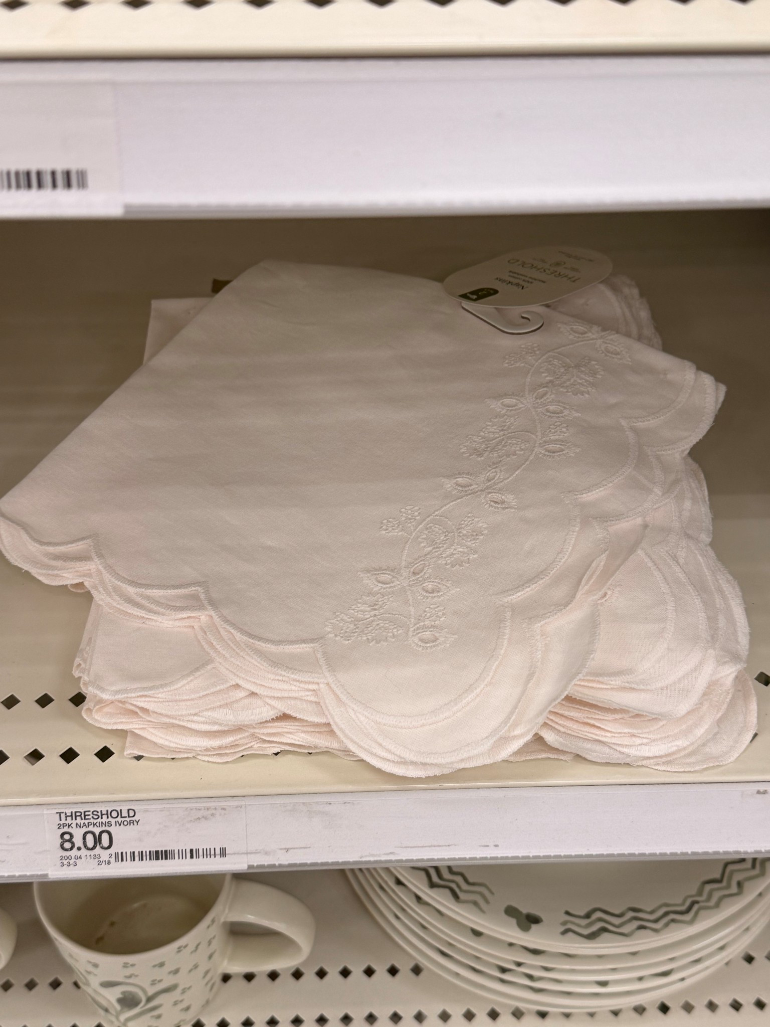 White napkins, Easter tablescape, spring table decor, kitchen target, finds, spring target new arrivals, white kitchen, eyelet dinner napkins

#LTKHome #LTKSeasonal