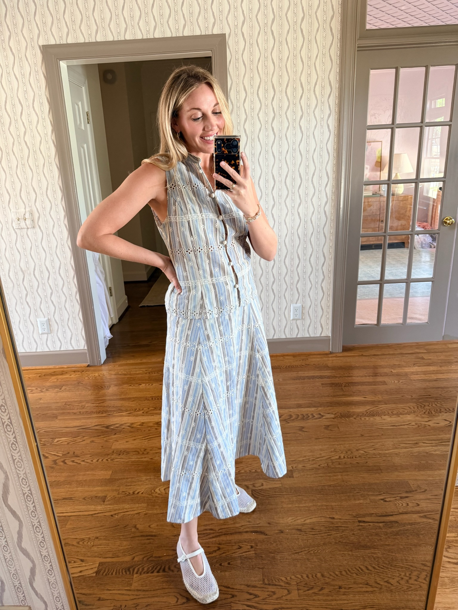 My new Zara set is SO GOOD! I recommed sizing down to a size. I am wearing a size small

#Zara OOTD #TheSouthernSource 

 #LTKdayinmylife #LTKgrwm #LTKootd