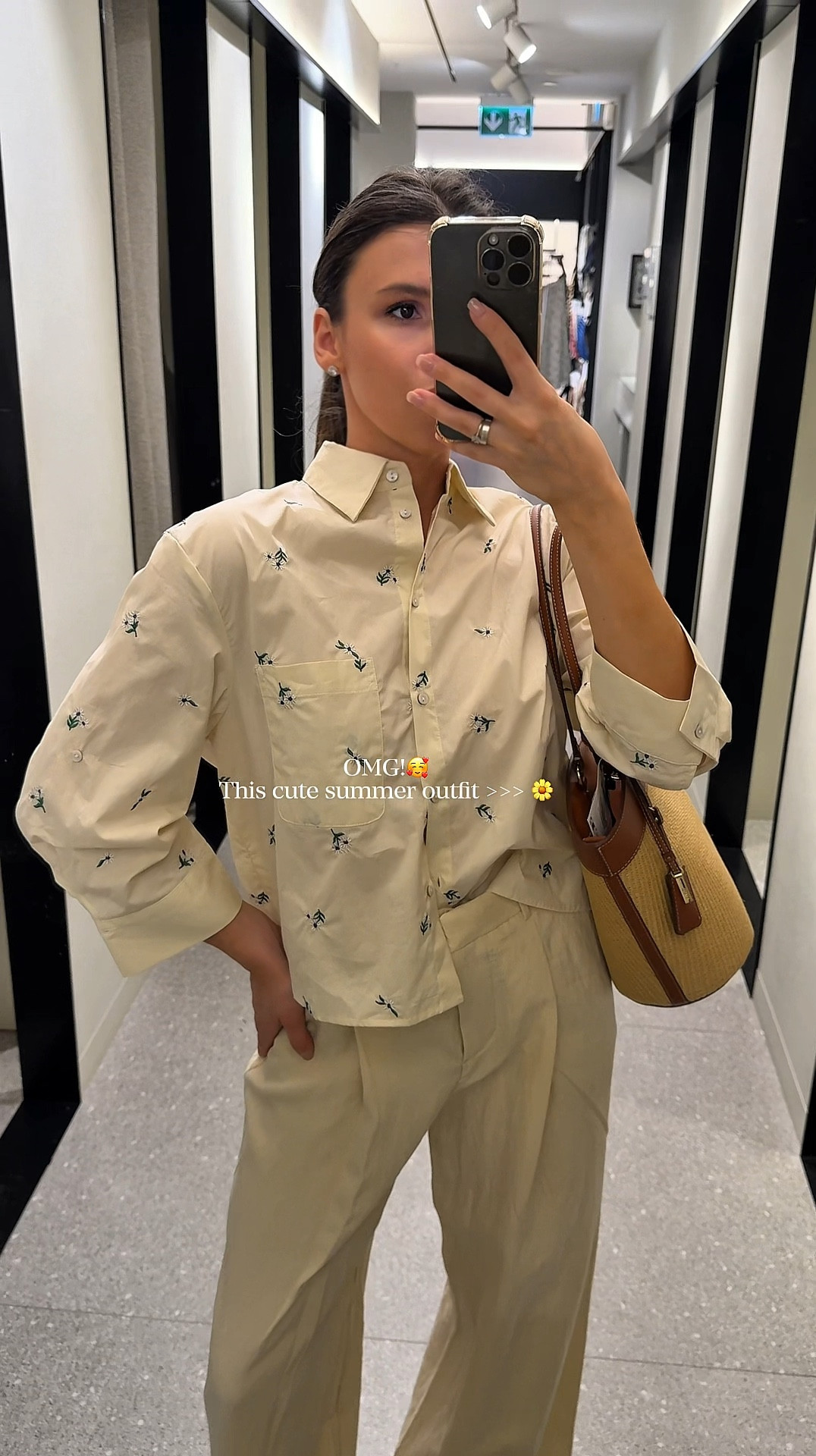 Usually wear XS/S (EU 34–36) 
If you love effortless chic outfits — this is IT ✨
Wearing (pants&shirt) size S
Shoes — EU 39 (my usually 38.5) 

The fit is insanely comfortable and looks so polished.
And can we talk about this bag?! OBSESSED 🤍


#LTKSeasonal #LTKootd #LTKTravel