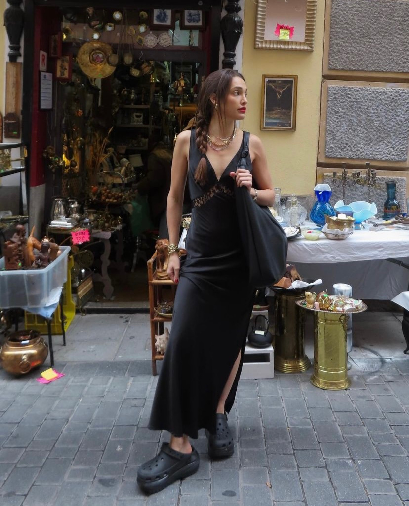 All black street style look 

#LTKstyletip #LTKitbag #LTKtravel