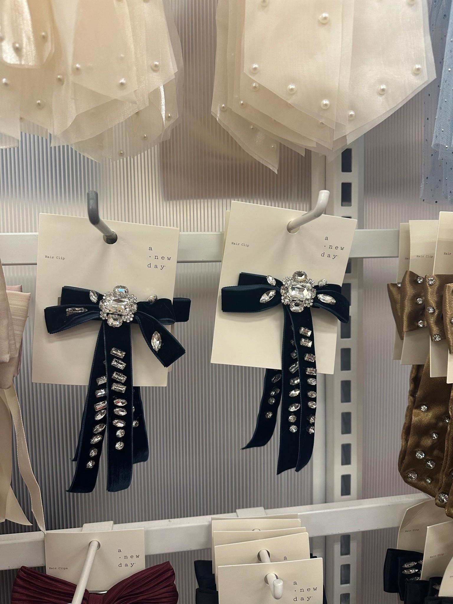 new years eve outfits - rhinestones/diamond bows for hair styling

#LTKHoliday #LTKWedding #LTKGiftGuide