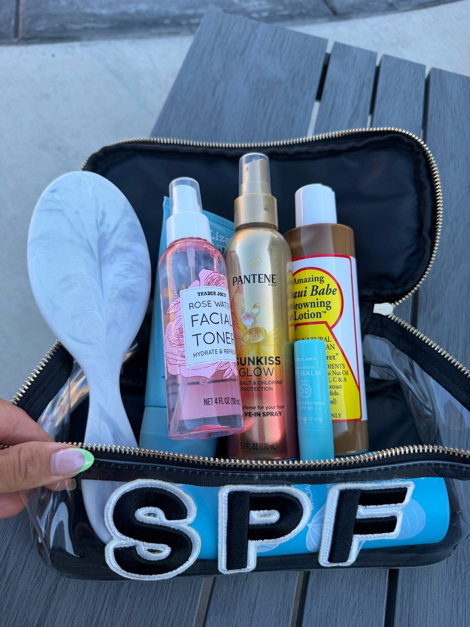Summer grab bag😍 perfect for river and pool days 🌞

#LTKdayinmylife #LTKmomlife #LTKselfcare