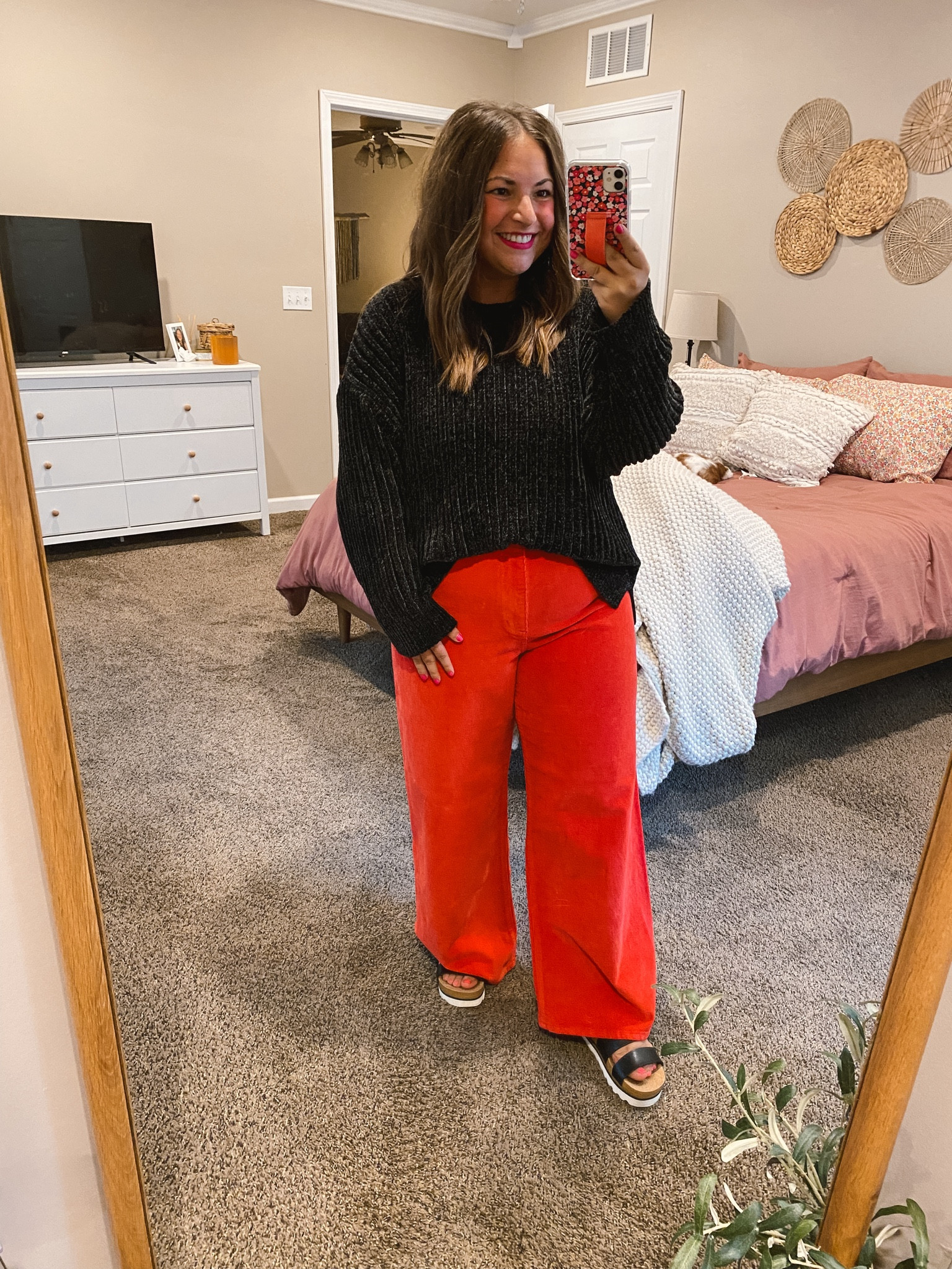This is the softest sweater EVER!! Paired with a fun pair of bright pants makes such a cute outfit. Sandals are Amazon, pants are Target & sweater is Walmart.

sandals: fit true to size // wearing a 5
pants: fit true to size // wearing a 14
sweater: fits true to size // wearing a large

#LTKFindsUnder50 #LTKFindsUnder100 #LTKStyleTip