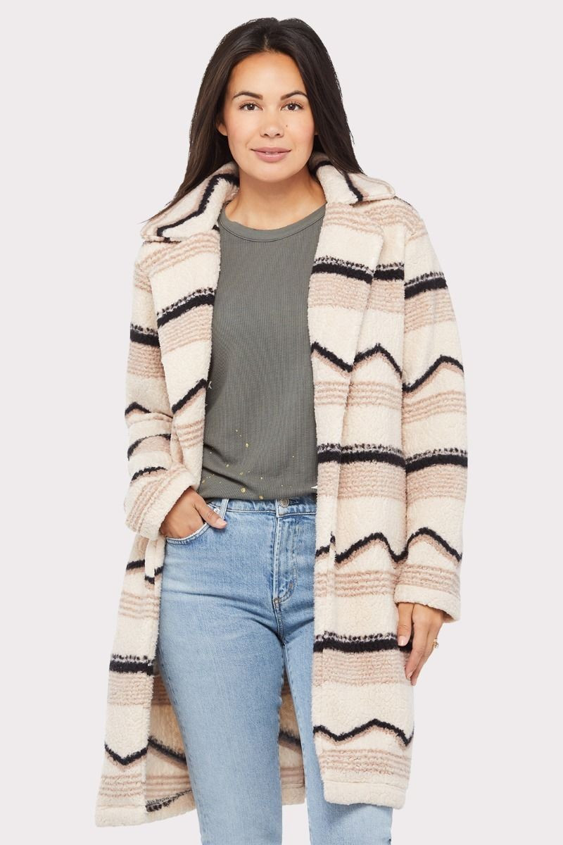 Montreal Longline Coat | Evereve