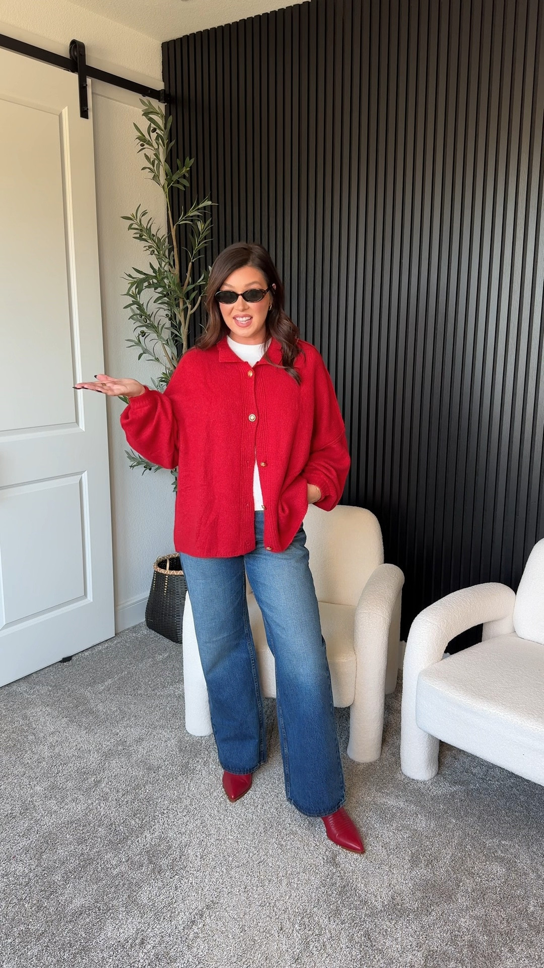 What to wear when you’re bloated- part 4. This one would be great for a casual holiday party or even thanksgiving too 

#LTKStyleTip #LTKMidsize #LTKHoliday