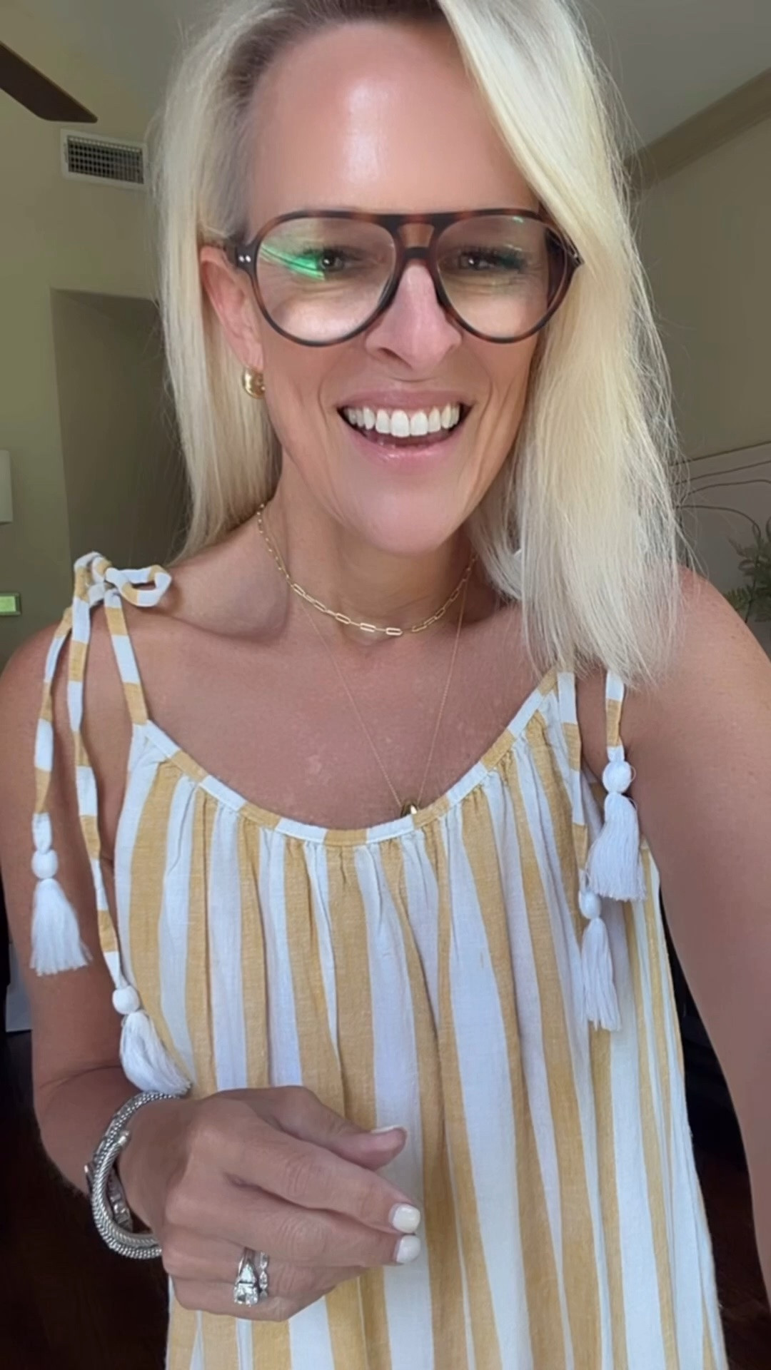 FOUND! The ideal strapless bra
A most requested item

These are butter soft! Have removable pads and DO NOT slip 👏🏼👏🏼 
Come in tons of colors 
Currently under $20 
I’m in a small but be certain to select your size appropriately

#LTKTravel #LTKOver40 #LTKmomlife