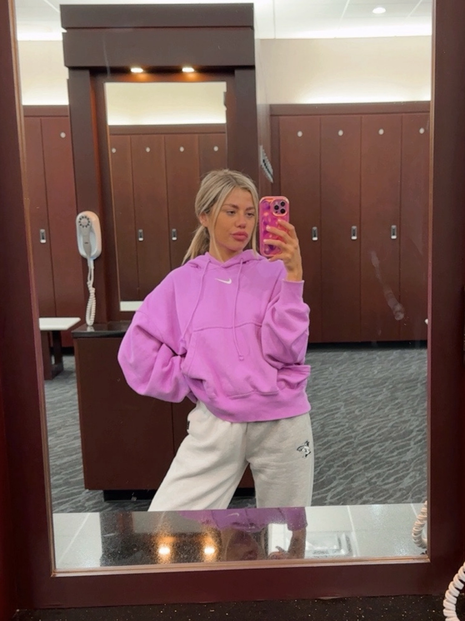 Phoenix fleece from Nike! I love this color 💗 

#LTKHoliday #LTKGiftGuide #LTKSeasonal