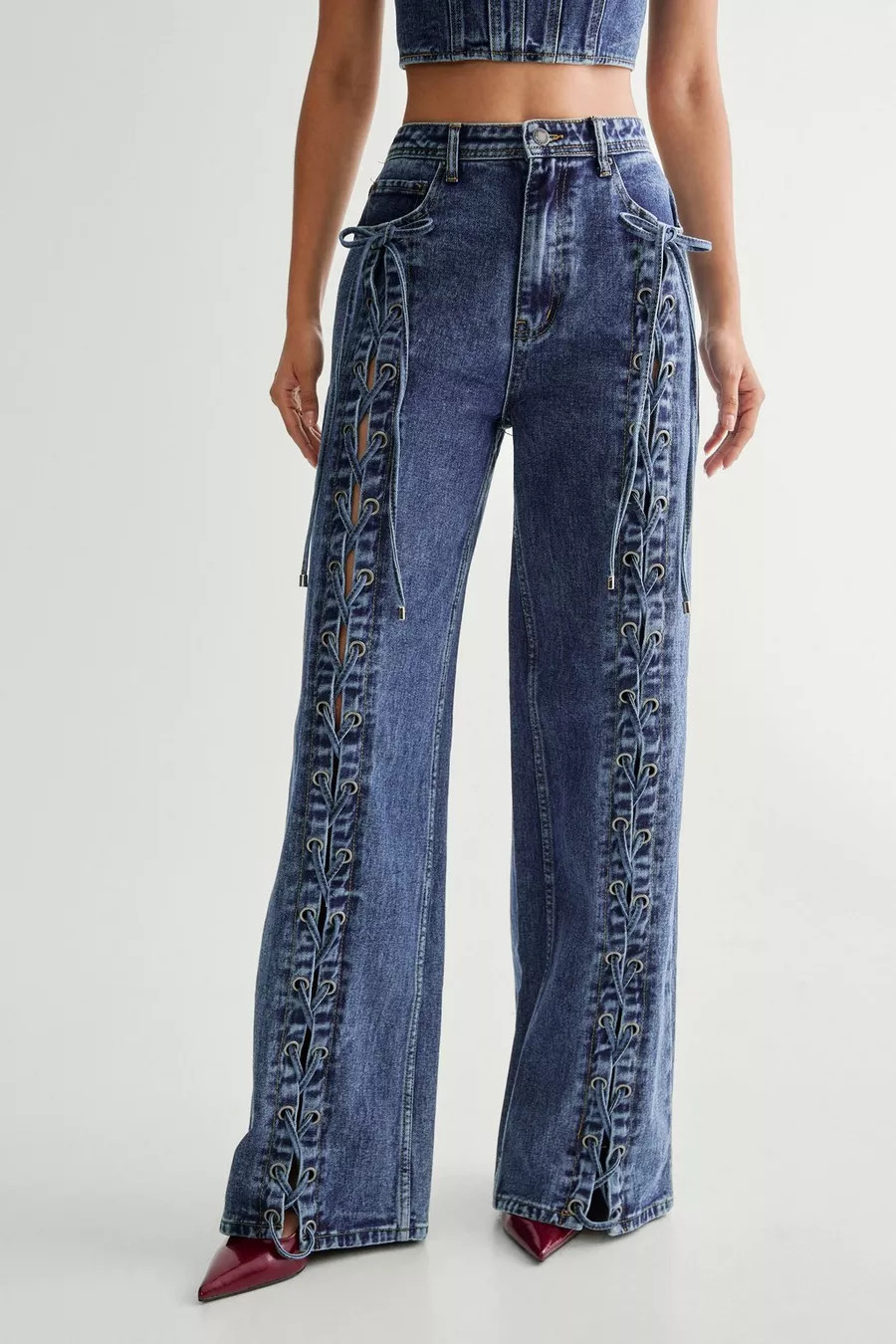 (Az) Lace Front Detail Jean | Nasty Gal US