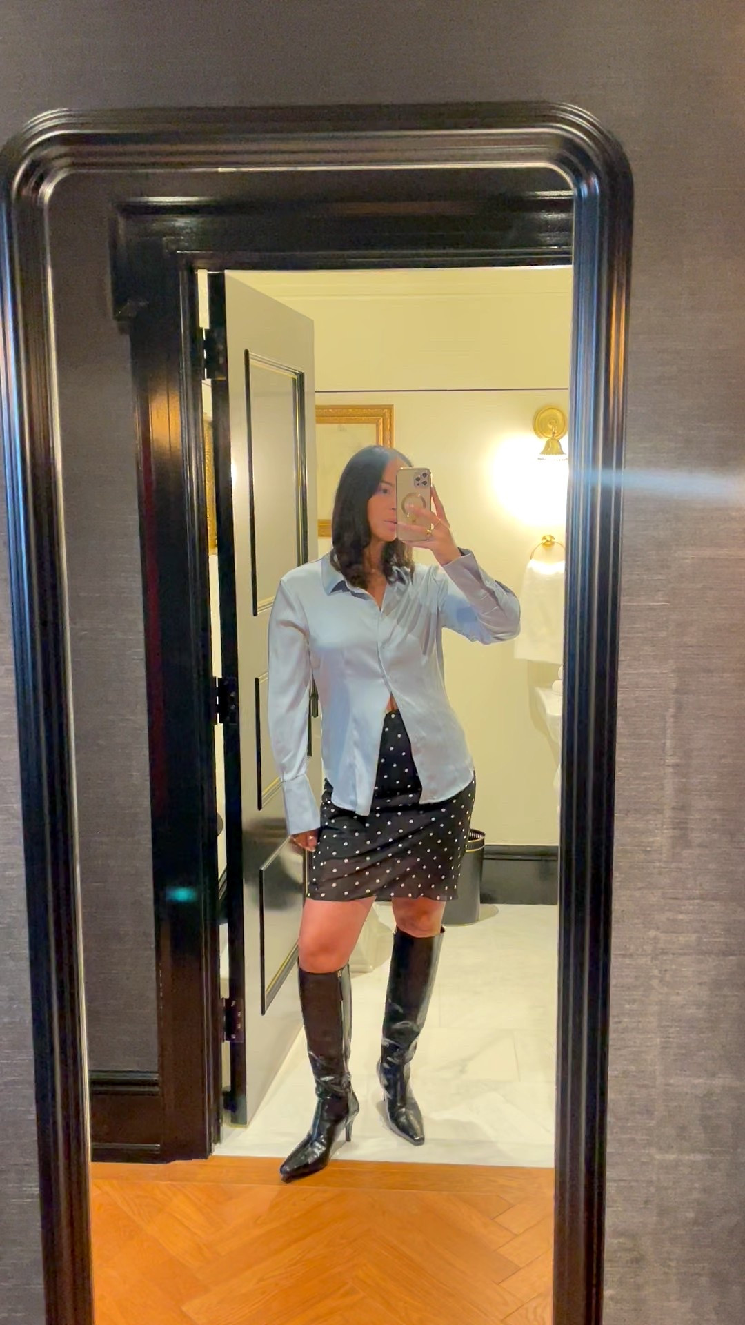 A polka dot moment with this satin cinched blouse for a day of meetings 

#LTKworkwear #LTKholiday #LTKcanada