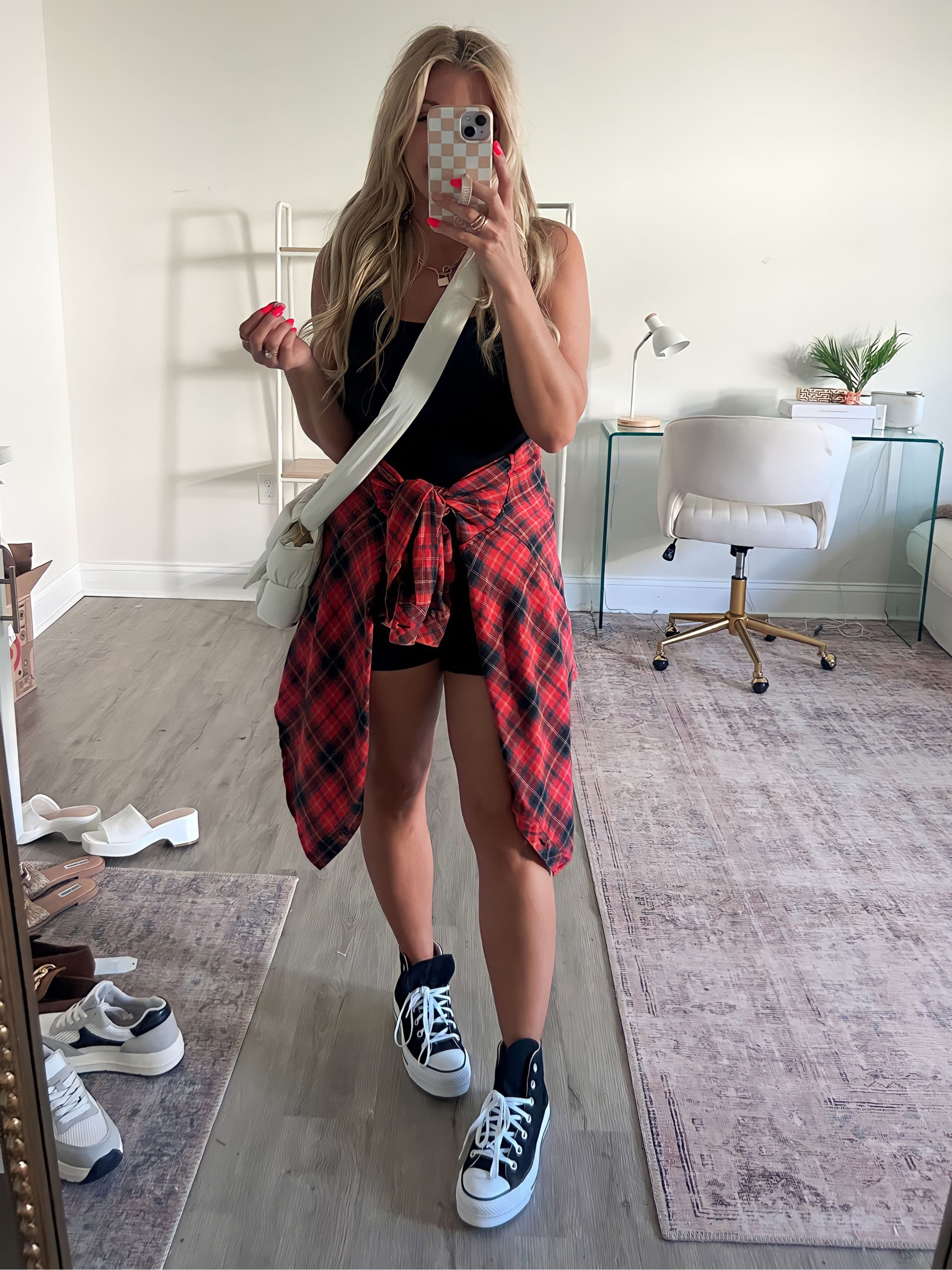 Casual amazon outfit

Romper: true size medium 
Flannel: small 
Sneakers: down 1 size! Sooo comfy with memory foam on the bottom 
Bag: amazon and so versatile 

#casualoutfit #momstyle #momoutfit #outfitidea 