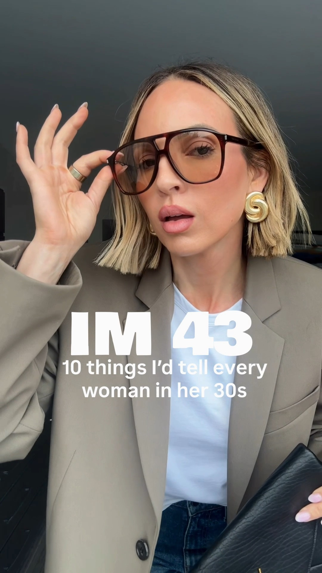 1. Wear the damn sunscreen.
Your future face will care more about sun damage than the tan.
2. Dress for your body, not trends.
Flattering beats fashionable every time.
3. You probably need less makeup.
Better skin and strategic makeup wins.
4. Don’t stop skincare at your jawline.
Neck, chest + hands. Start NOW.
5. Build muscle.
Strong is one of the best investments in your future body.
6. Buy less. Buy better.
Invest in the pieces that actually matter.
7. Take care of your teeth.
A great smile changes how people see yo￼
8. Stop saving the good sh*t.
Wear it. Carry it. Use it.
9. Nobody is thinking about you that much.
Wear the outfit. Post the picture. Go alone.
10. You’re going to miss this version of you.
Stop picking her apart.

• neck routine — silicone neck patches overnight (this is the real game changer), a neck cream linked below, and the biggest thing: whatever treatments you’re doing on your face, do them on your neck too. don’t stop at your jawline. And don’t forget sunscreen every single day.

• skin protocol — start microneedling now. If you can, do it at least 4x a year. Get a laser or chemical peel done 1x a year. Avoid filler but look into sculptra.  Use tretinoin consistently. Start using growth factors and peptides. (Linked my faves)

quality pieces — the basics worth spending on:
•one perfect pair of jeans (not five mediocre ones)
•classic sling back kitten heels
•a quality blazer
•a great white tee that isn’t see-through (doesn’t have to be expensive but must be quality)
•a leather jacket. Real leather
•a bag you’re not embarrassed to hand down
