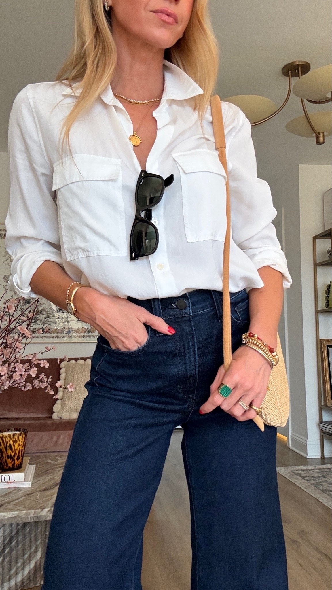 White button down + denim. 
Top: runs slightly oversized, wearing size small 
Denim: run TTS, wearing size 25

#LTKootd #LTKgrwm #LTKSeasonal