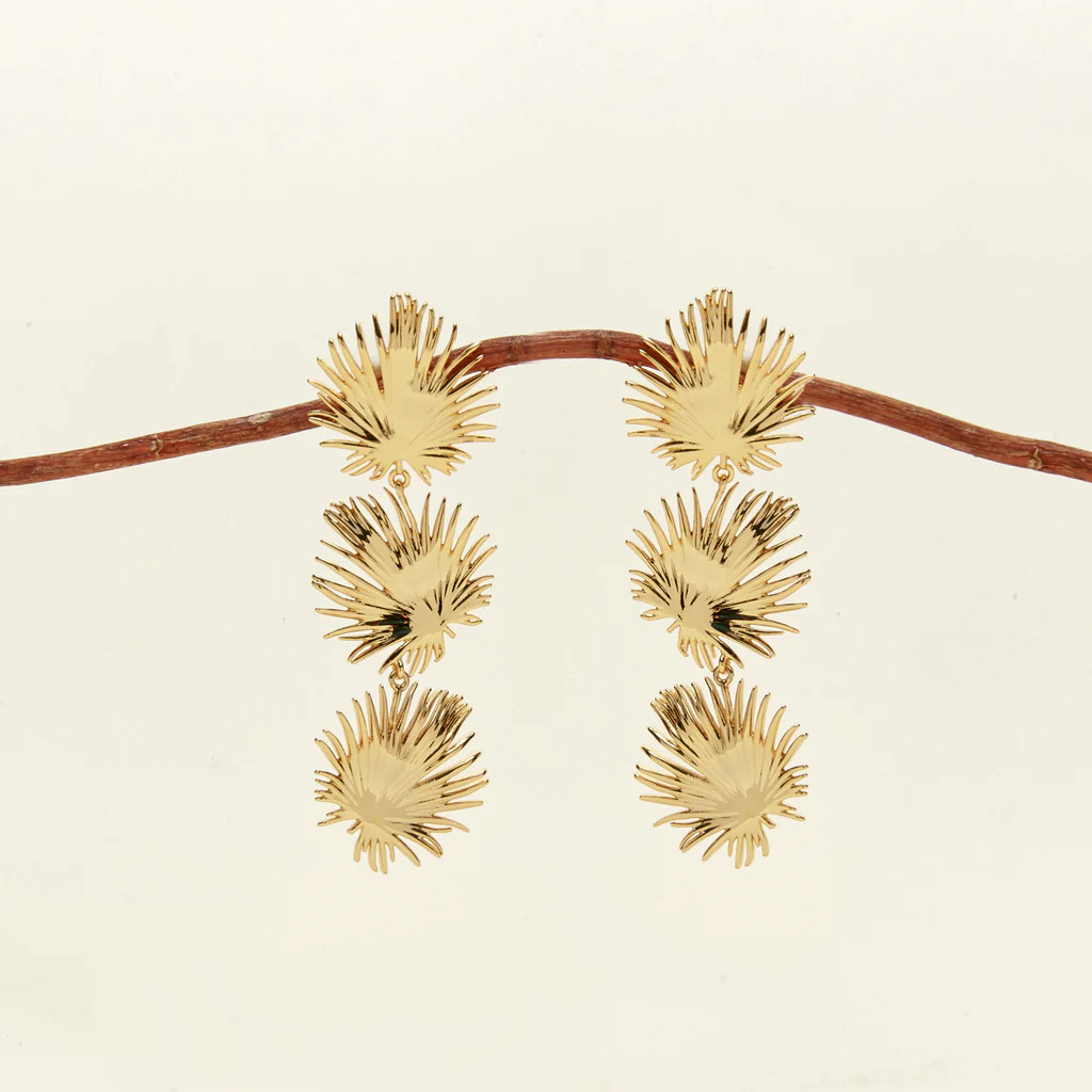 Elin Palm Earrings Gold | Mignonne Gavigan