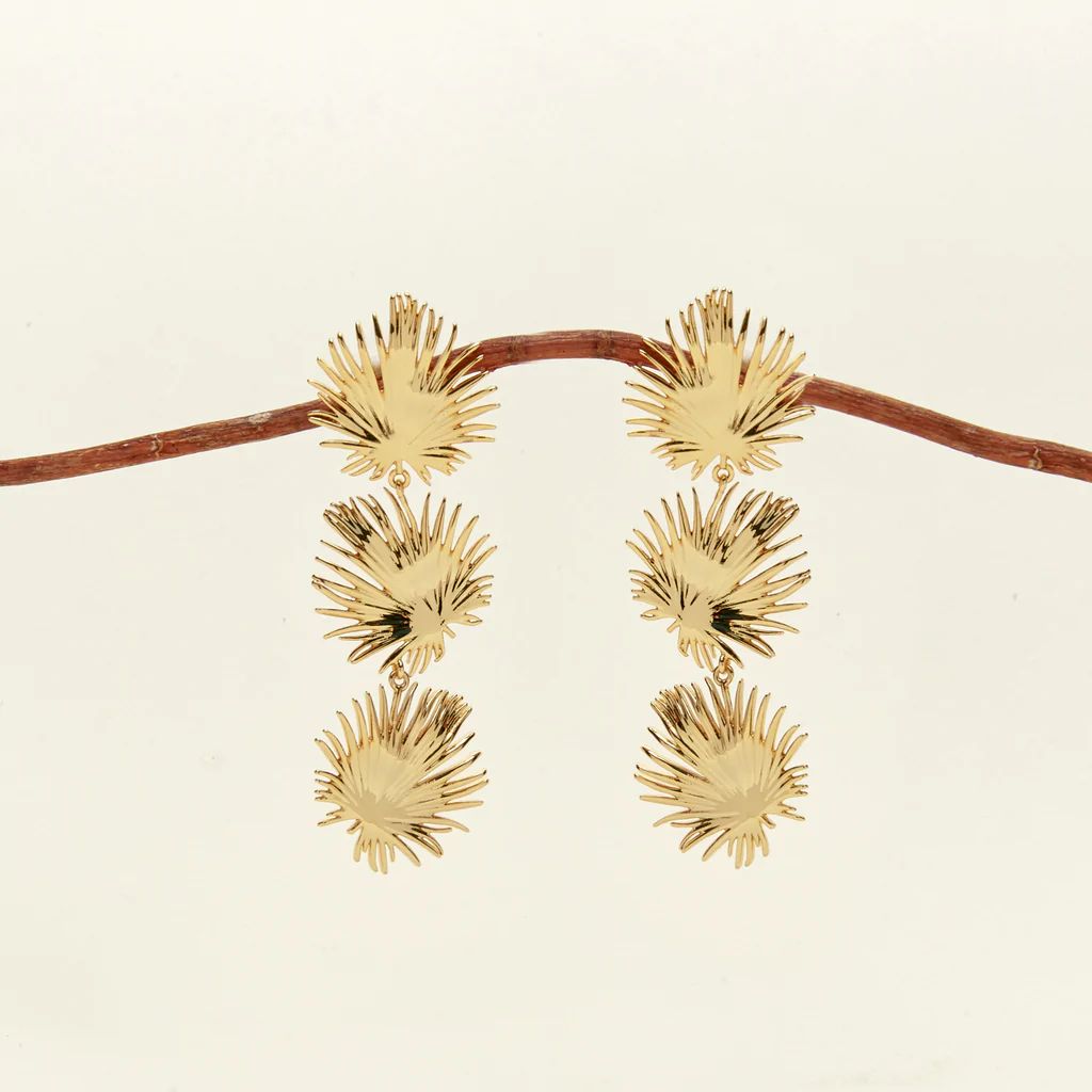 Elin Palm Earrings Gold | Mignonne Gavigan