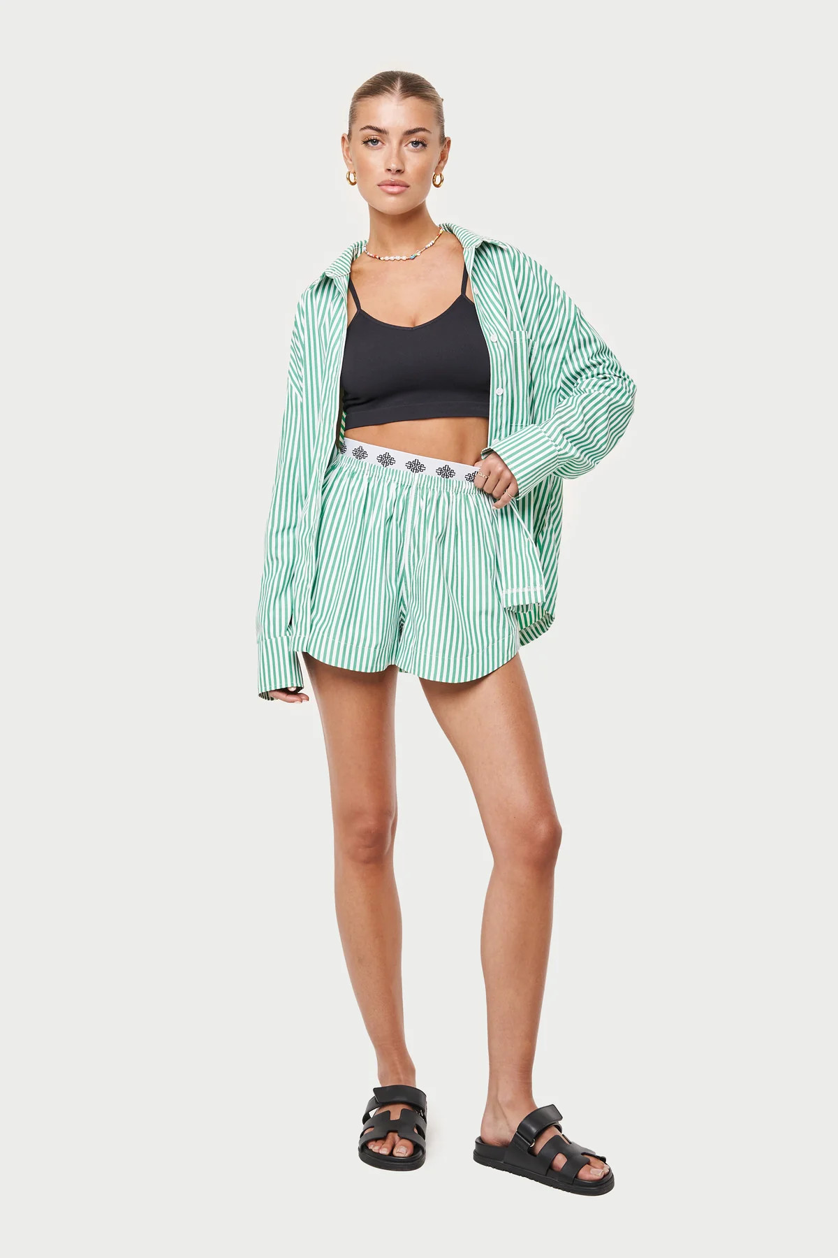 EMBLEM STRIPE SHORTS - GREEN | The Couture Club