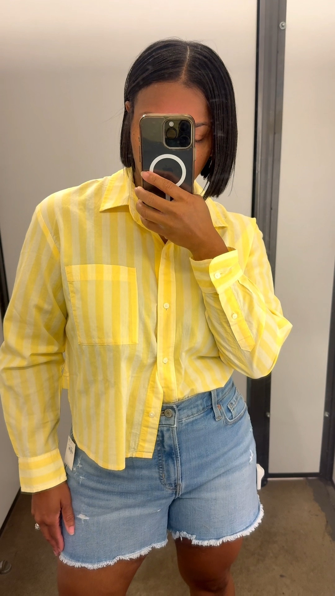 Did someone say lemon meringue? This yellow is giving such beautiful spring summer energy.. layered with distressed light denim shorts with a cute luggage color slide on shoe. The perfect outfit for a casual but cute event. 

#oldnavy #summerwear

#LTKootd #LTKgrwm #LTKfitnessgoals