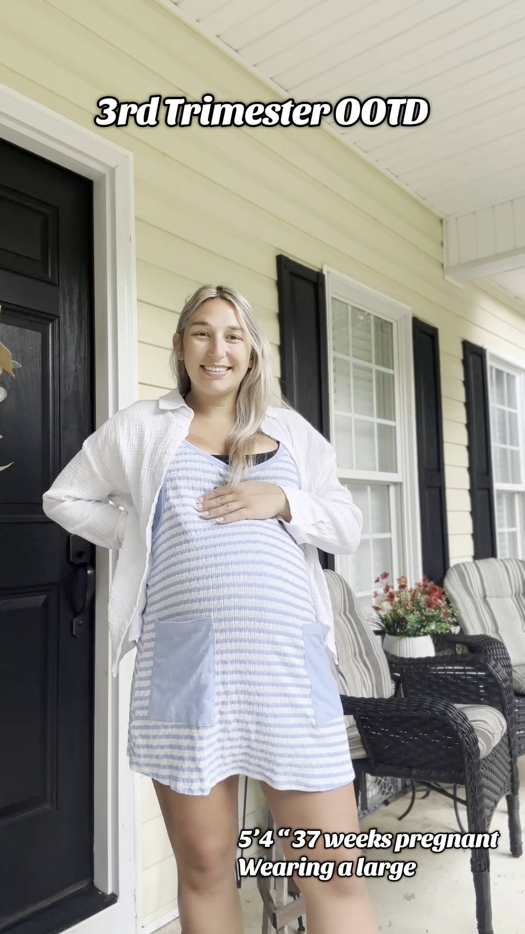 Bump friendly athletic dress 