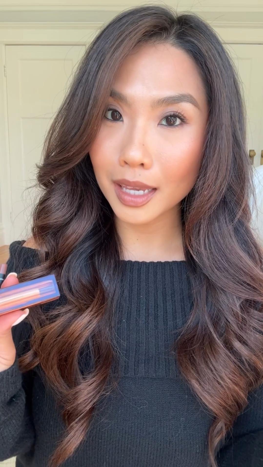 3 brown toned lip combos for fall! 🤎

Combo 1:
Liner - Rimmel Cappucino
Lipstick - Merit Slip

Combo 2:
Lipliner - Charlotte Tilbury Foxy Brown
Lip oil - Haus Labs Praline

Combo 3:
Liner - Huda Beauty Sandy Beige
Lipstick - Charlotte Tilbury Yes Honey 


#LTKVideo #LTKBeauty