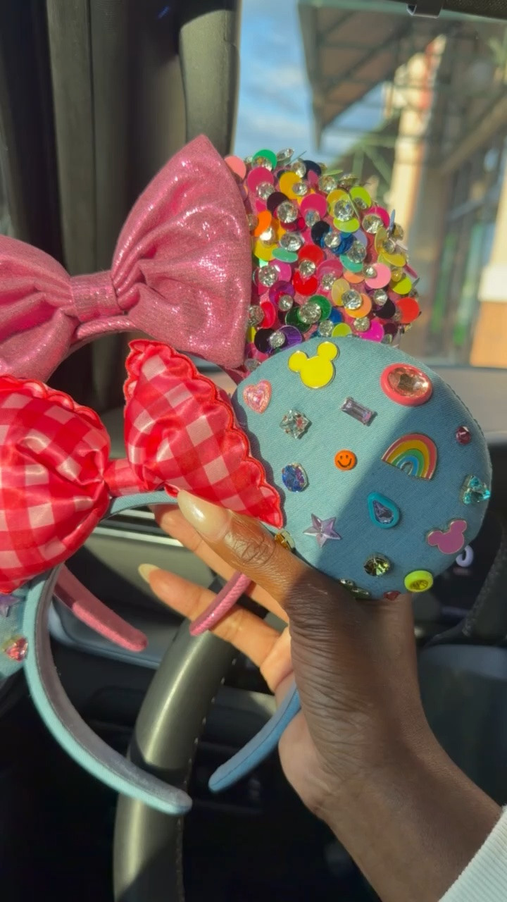Baublebar has so many gorgeous ears! Love the denim and sequins on these.

#LTKTravel #LTKmomlife #LTKKids