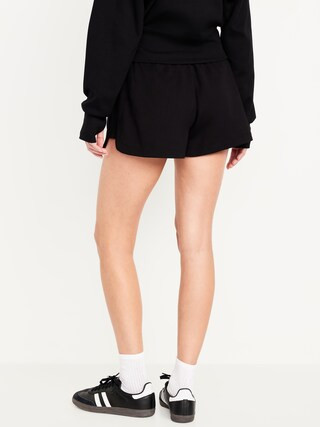 Extra High-Waisted Dynamic Fleece Shorts | Old Navy (US)