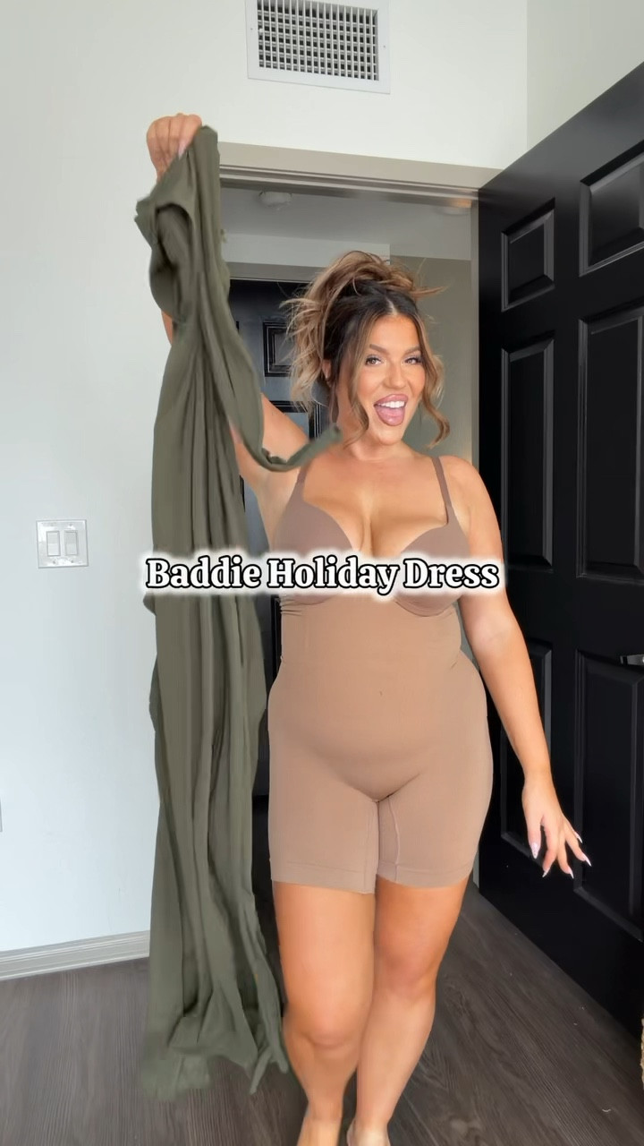 Holiday Dress for my baddies!😍❤️‍🔥 the super stretchy dress is perfect for a holiday work party, Christmas party, or even for my pregnant girls – it’s so so stretchy!🙌🏼

Wearing a L in the dress (high stretch)
L in the shapewear short
also linked to my accessories and undergarment!

And I also linked this dress in a different neck line!🥰



Holiday dress, holiday outfit, holiday work party, Christmas party dress, New Year’s Eve dress, 

#LTKStyleTip #LTKMidsize #LTKHoliday