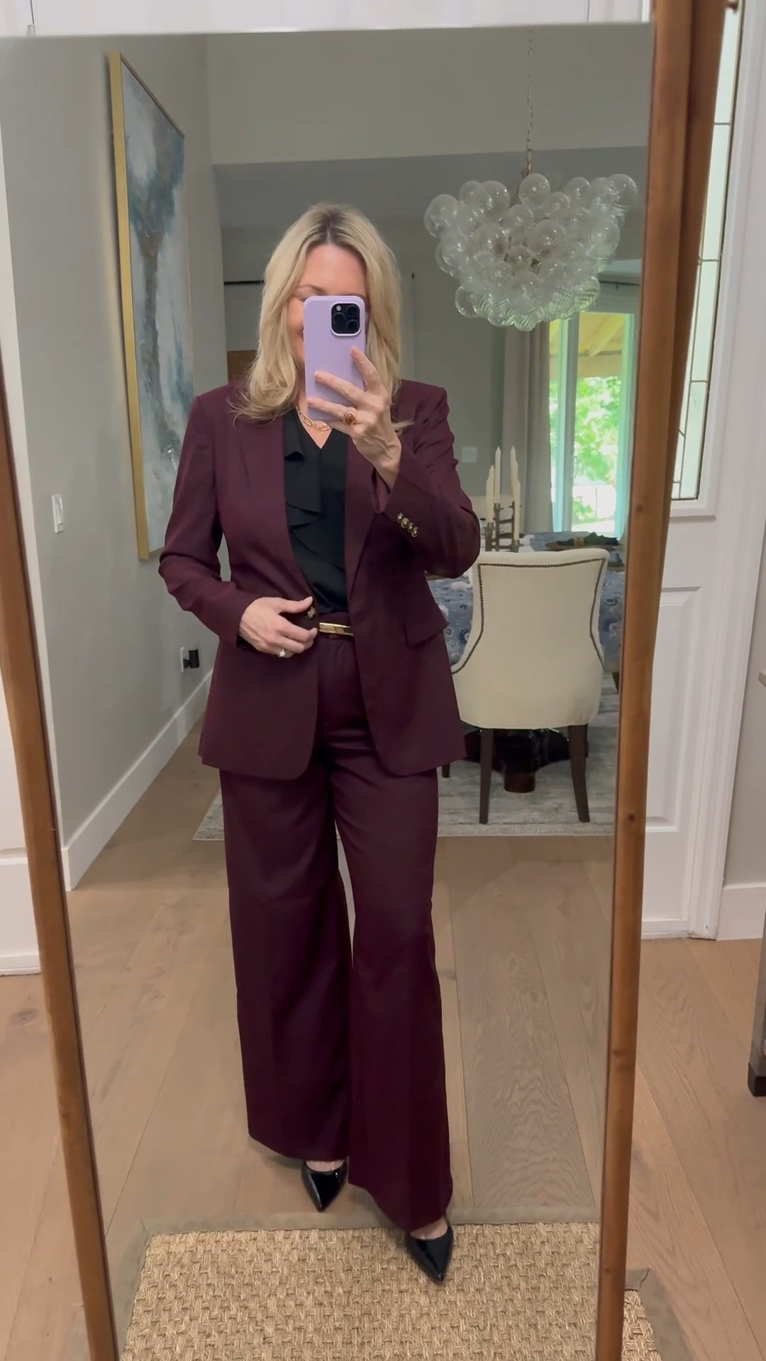 Own the boardroom in this burgundy suit!  Work outfit, workwear, wide leg pants and blazer
#ThisisAnn