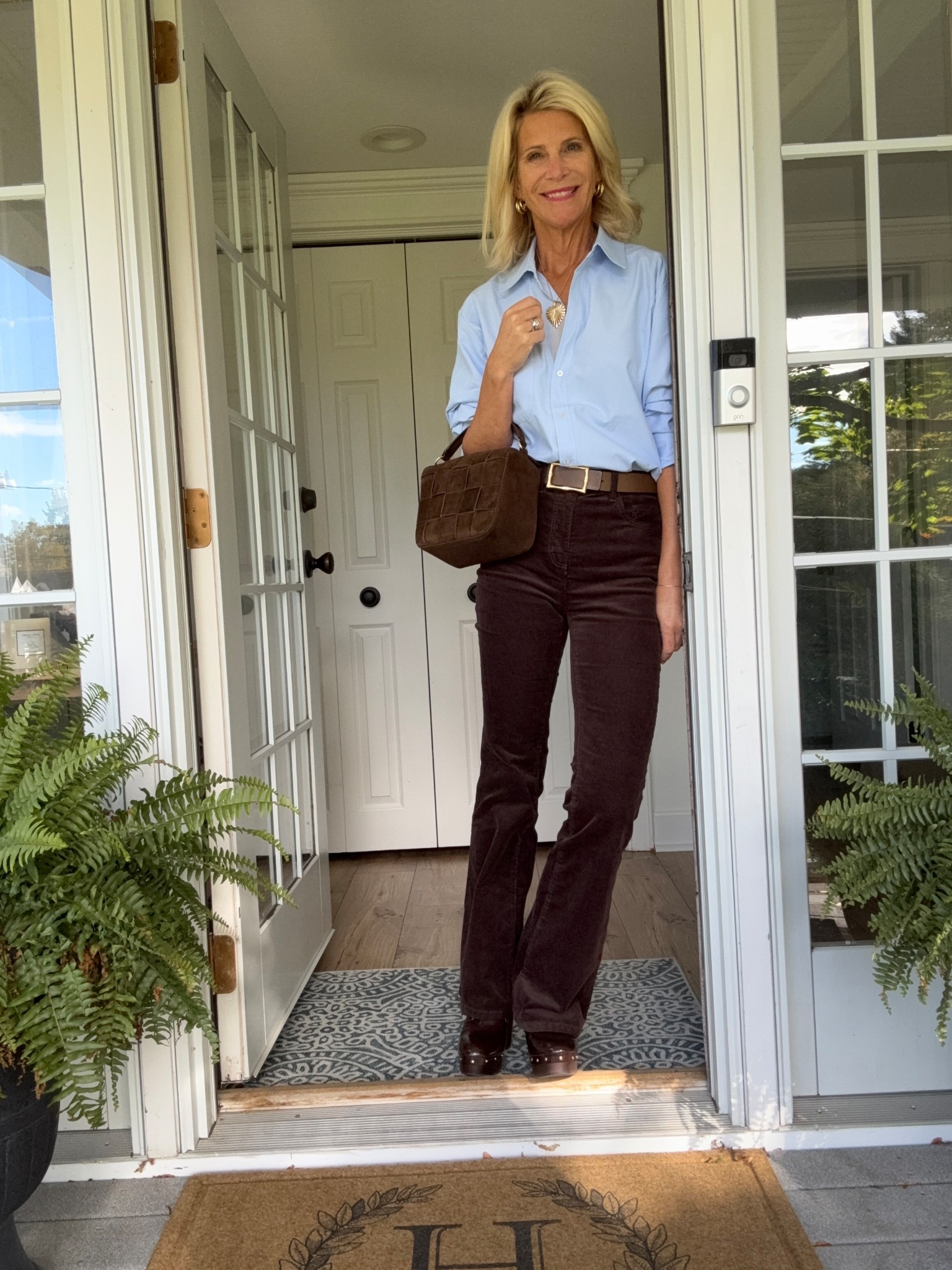 Best outfit of the week!  J.McLaughlin suede bag, chocolate brown corduroys and a baby blue button down. Yes 

#LTKStyleTip #LTKFindsUnder50 #LTKOver40