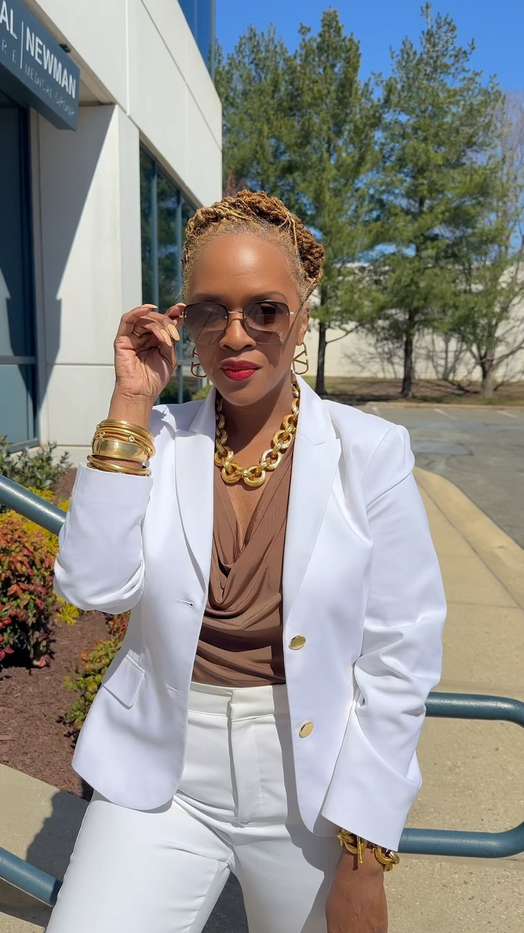 Chocolate and white spring suit

#LTKworkwear #LTKshoecrush #LTKstyletip