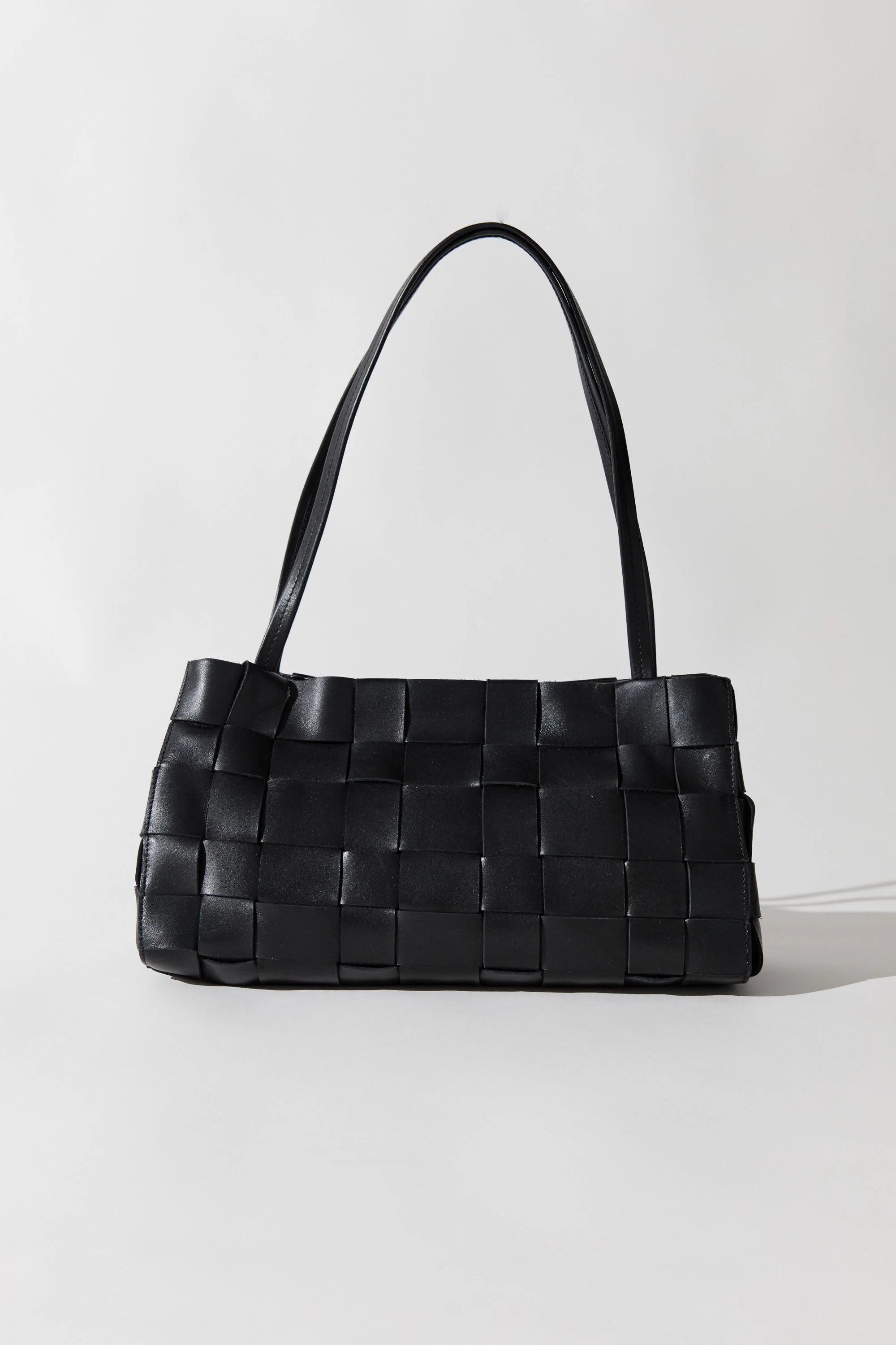 Slim Woven Tote - Black | St. Agni (US, UK, EU)