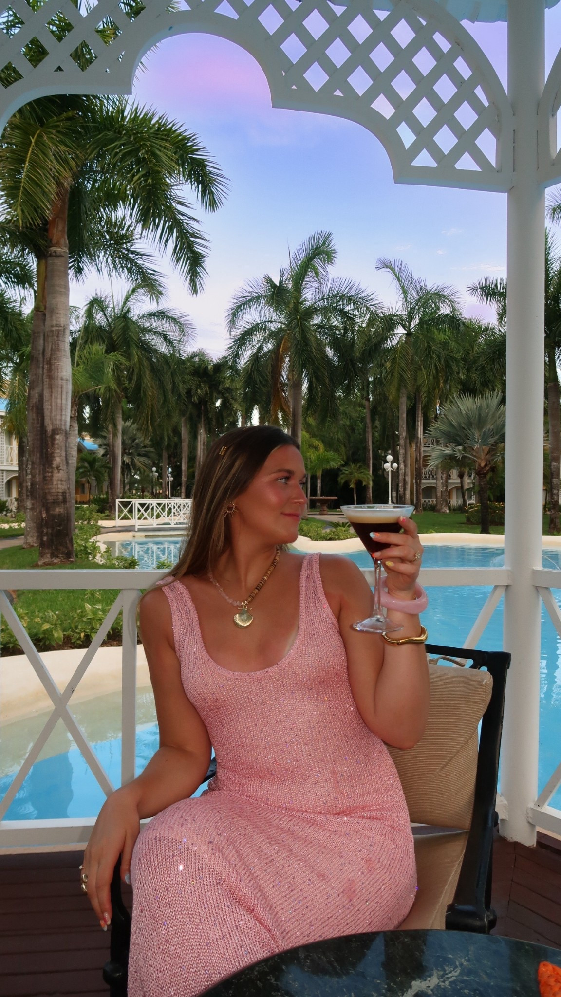 vacation dress💗🌸

#sparkly #pink #maxi #dress #showpo #mexico #vacationdress #resortwear 