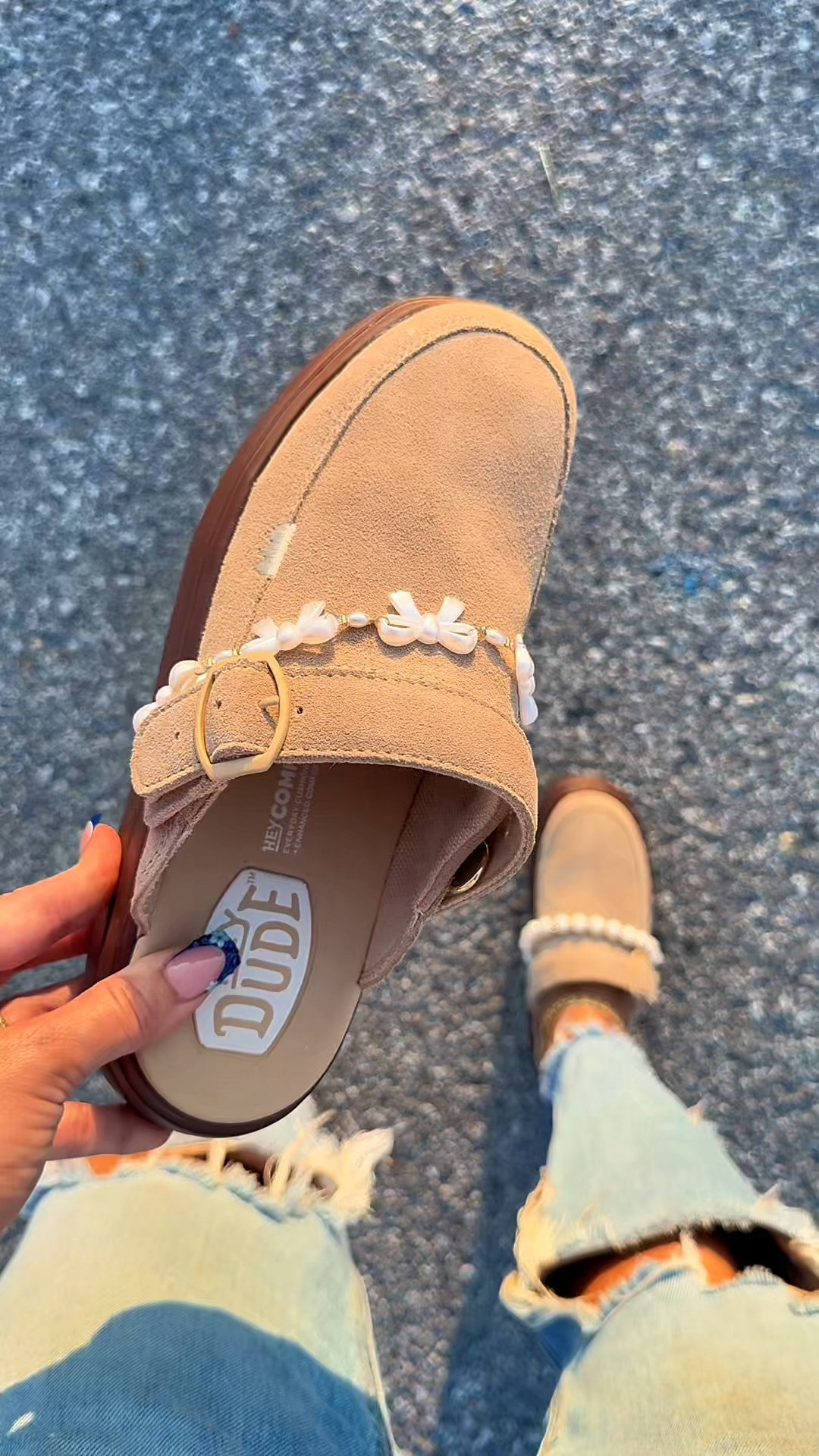 Hey dude just launched their new clogs and I’m obsessed! #heydude #heydudeclogs #heydudeaustinlift #heydude #ad @HeyDude  

 #LTKootd #LTKWorkwear #LTKTravel