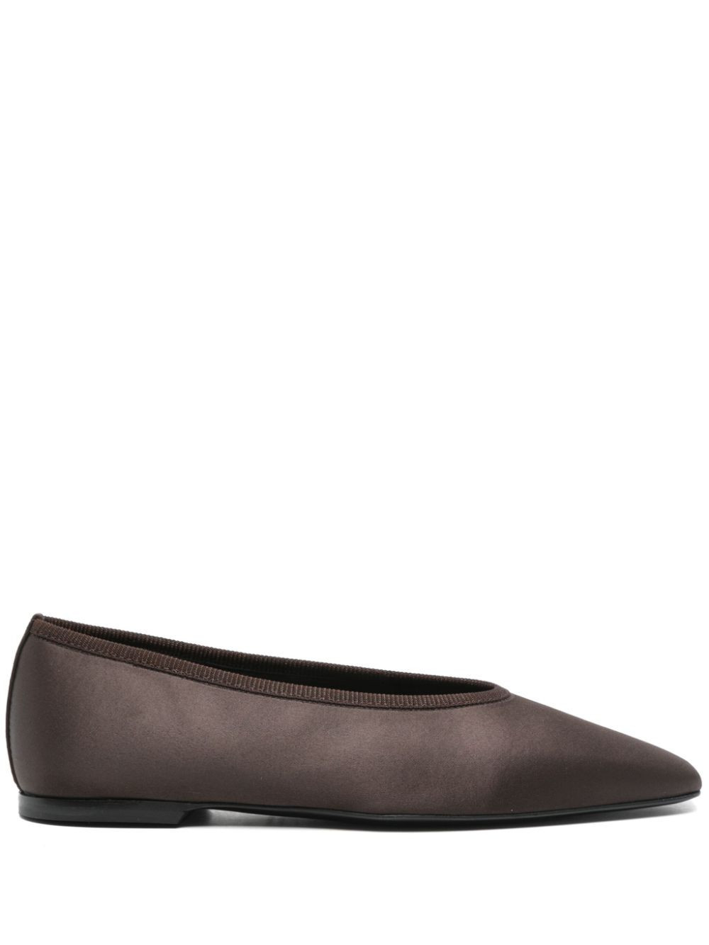 TOTEME Minimalist satin ballet flats - Brown | Farfetch Global