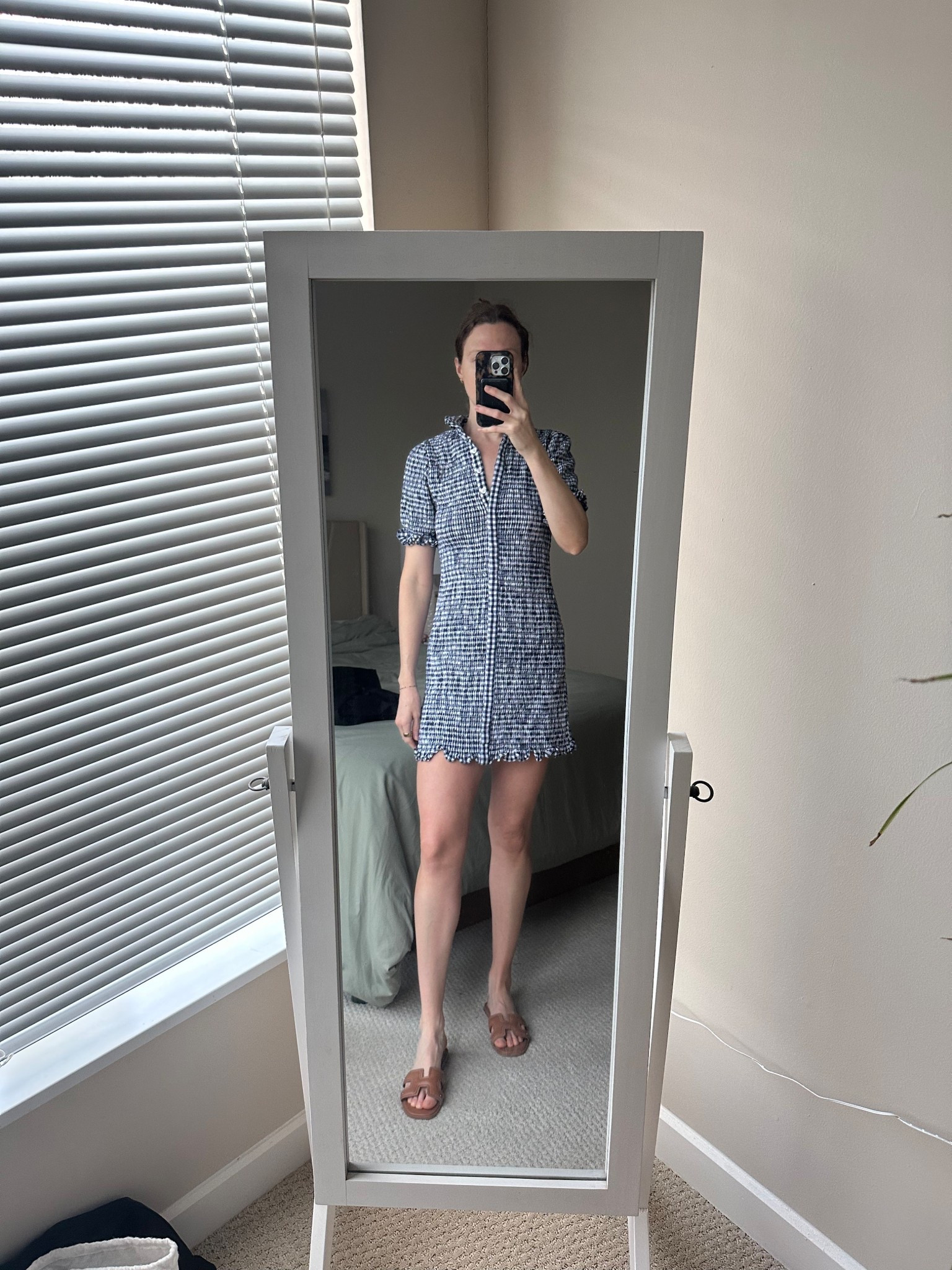 Wearing a size 2 and renting out on Pickle

#LTKmomlife #LTKTravel #LTKSeasonal