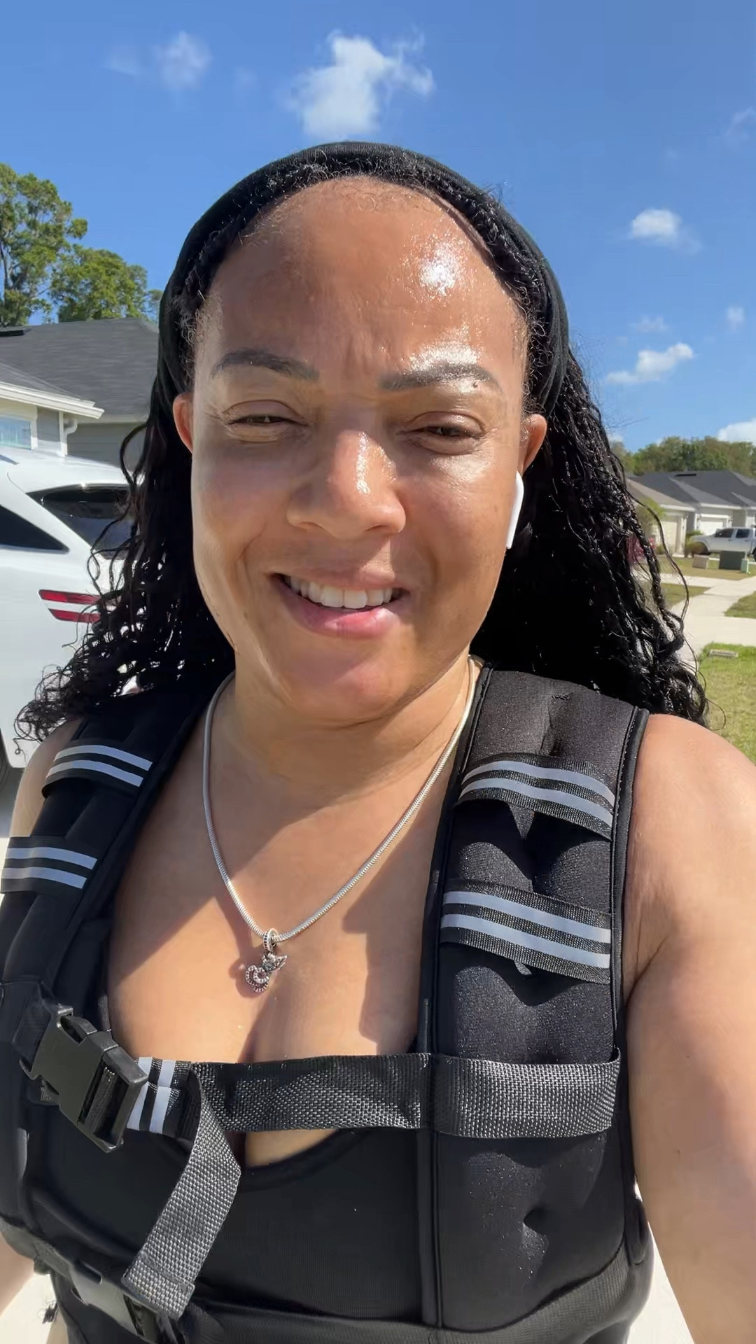 Walking goal 8K- 10k sypes per day #weightedvest #nike #vomero18

#LTKfitnessgoals #LTKselfcare #LTKdayinmylife
