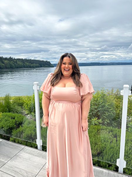 Wearing my true size 2X in this dress! A great wedding guest option (comes in lots of colors) and also perfect for bridesmaids! It is SUPER comfy and definitely tall girl friendly (I’m 5’2 and will be getting this hemmed for future events) 🥰

#LTKStyleTip #LTKWedding #LTKPlusSize