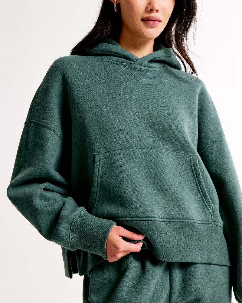 Essential Sunday Hoodie | Abercrombie & Fitch (US)