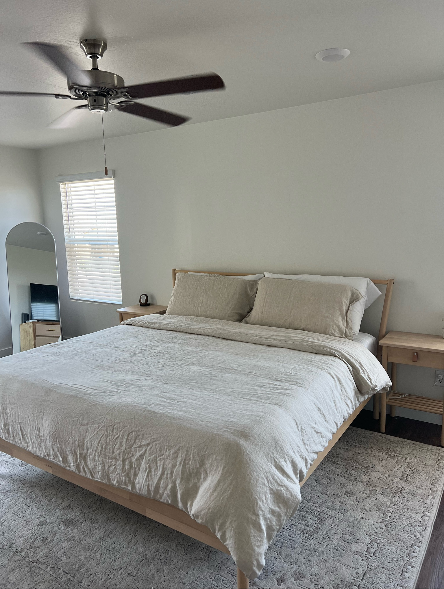 The comfiest duvet cover and sheets! 

#LTKSaleAlert #LTKHome #LTKFindsUnder100