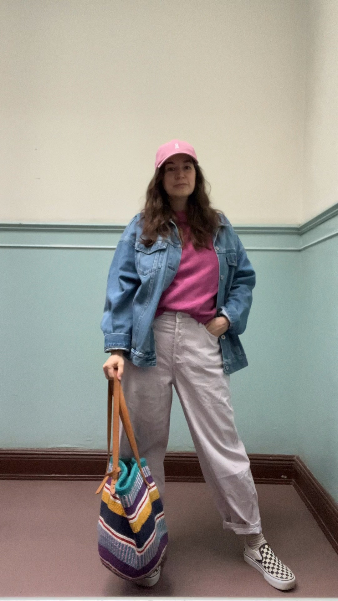 Outfit für einen Ikea-Shopping-Trip und den perfekten Spot im Treppenhaus für einen Outfit-Check gefunden ❤️ #armedangels #jeansjacke #uniqlo #barrel #jeans

#LTKdeutschland #LTKjeans #LTKsummer
