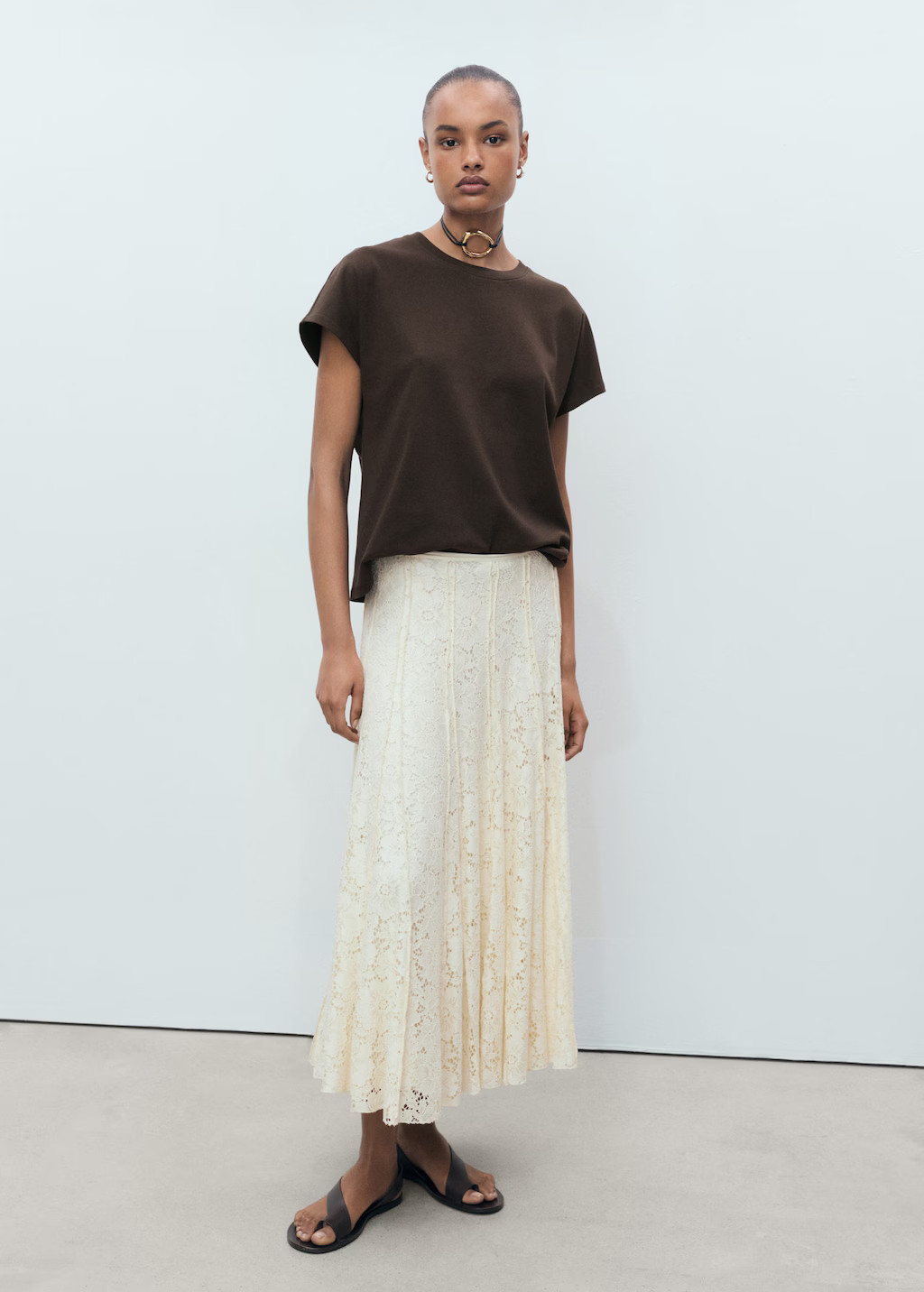 Rounded neck cotton t-shirt brown - Woman - M - MANGO | Mango (US/MX/AU)