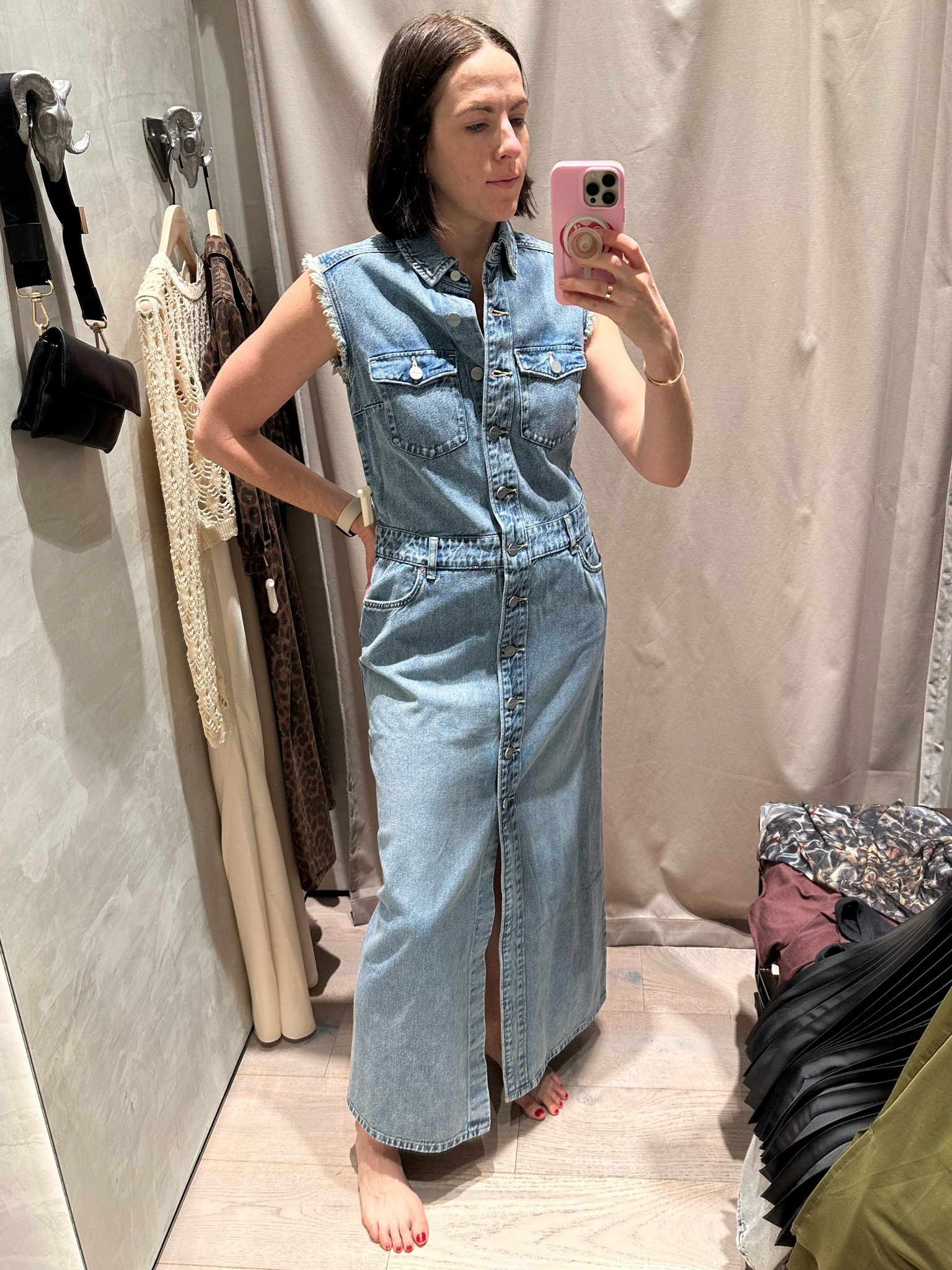 All Saints up to 50% sale is happening now...

I didn’t buy this, but I absolutely love it! I especially love how the model on the All Saints website styles it with a belt and boots. It’s such a great deal right now! 

#LTKSummerSales #LTKSaleAlert #LTKSeasonal