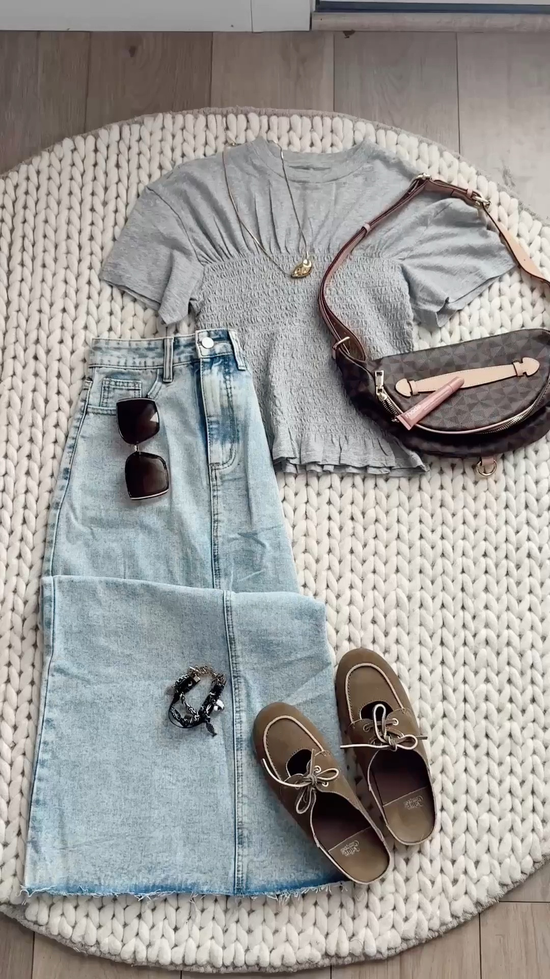 Outfit Inspo 

#LTKdayinmylife #LTKmomlife #LTKgrwm