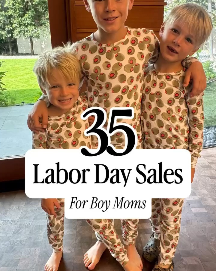 If you’re a Mom, these are the sales you’ll want to know about the most.  A
.
35 best Labor Day sales plus all my mom favorites I’ve shared here.  You can always just tap the link in my bio too.
.
#momessentials #momtips #boymom #momofboys #labordaysale 
.
@solandselene @poshpeanut @hannaandersson @hydroflask @albionfit @afform_ @sande_kids @planetbox @hellowayb @beis @appaman