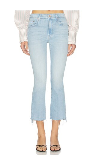 MOTHER The Insider Crop Step Fray Jeans in Blue. - size 28 | Revolve Clothing (Global)