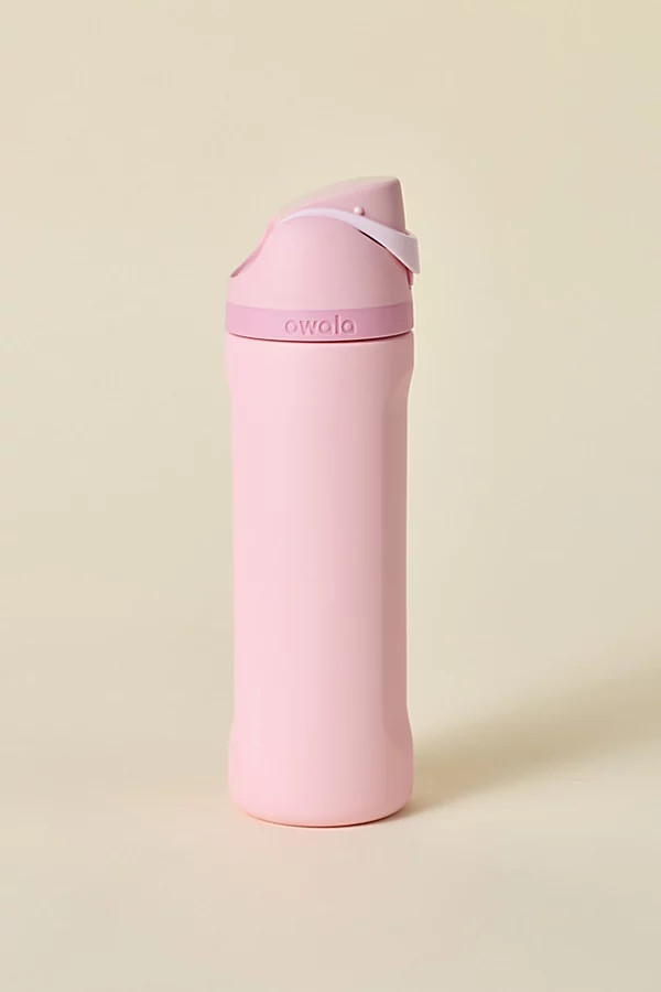 Owala FreeSip 24 oz Water Bottle in Rose Quartz at Urban Outfitters | Urban Outfitters (US and RoW)