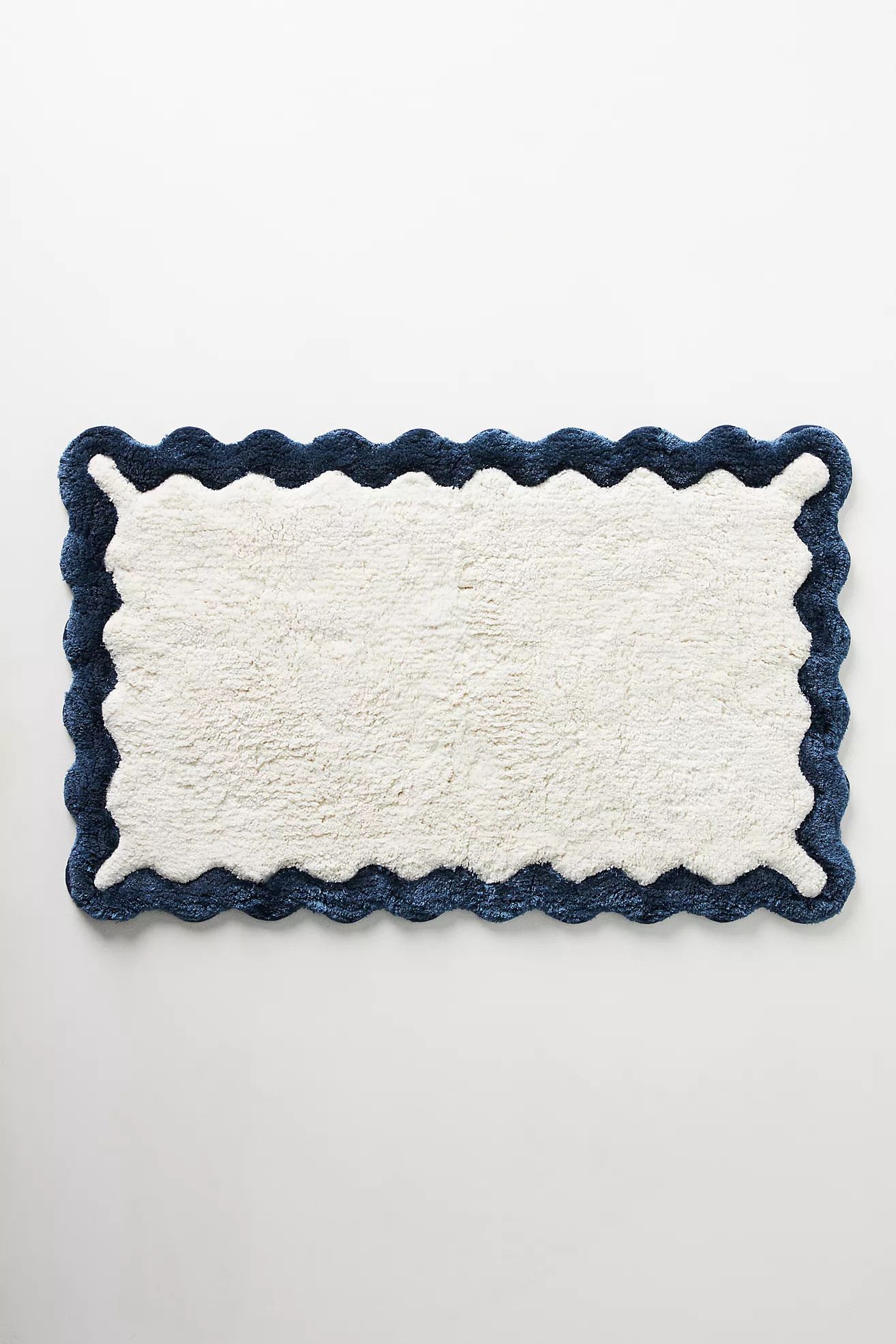 Maeve Scalloped Bath Mat | Anthropologie (US)